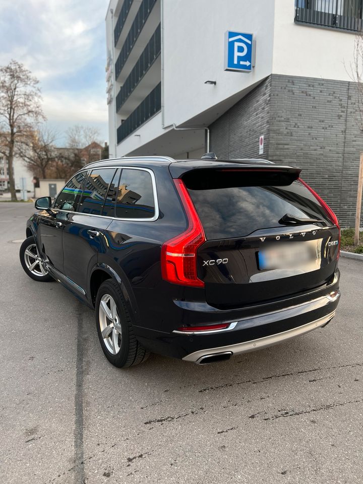 Volvo xc90 inscription Vollauslastung 7 Sitz , reifen 20 zoll in München