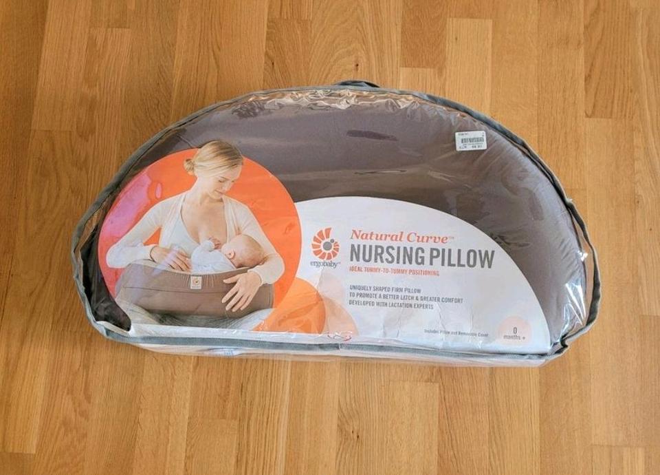 Ergobaby Stillkissen Nursing Pillow flauschig ergonomisch in Karlshuld