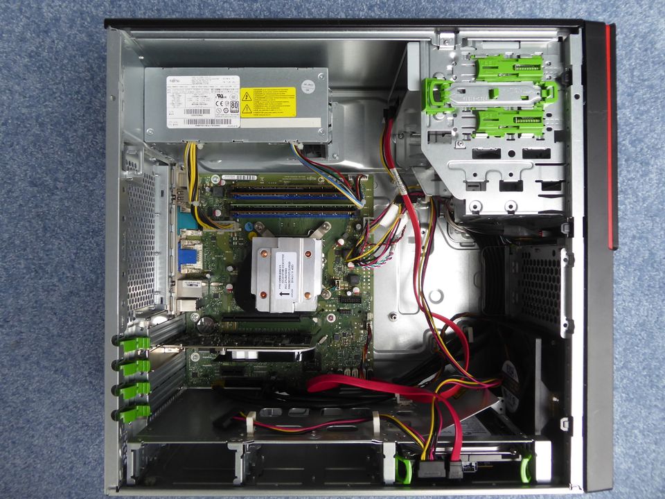 Fujitsu Esprimo P920, Intel i5-4570, GT630, 12GB RAM, 500GB HDD in Langen (Hessen)