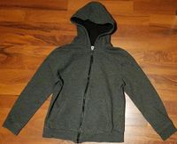 Sweatjacke Größe 134 Nordrhein-Westfalen - Dörentrup Vorschau