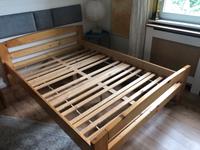 Vollholz-Bett 140x200 cm mit Lattenrost Wandsbek - Hamburg Poppenbüttel Vorschau