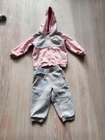 Jogginganzug Puma 80 Mädchen grau rosa Sweatjacke Jogginghose Hamburg - Bergedorf Vorschau