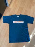 Nike Vintage T-Shirt Blau Größe S / M Baden-Württemberg - Offenburg Vorschau