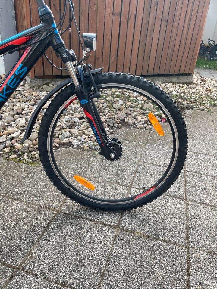 Schwarzes fahrrad in Bonn