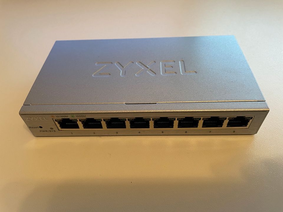 ZYXEL 8-Port Gbe Web Managed Switch GS1200-8 in Hagen am Teutoburger Wald