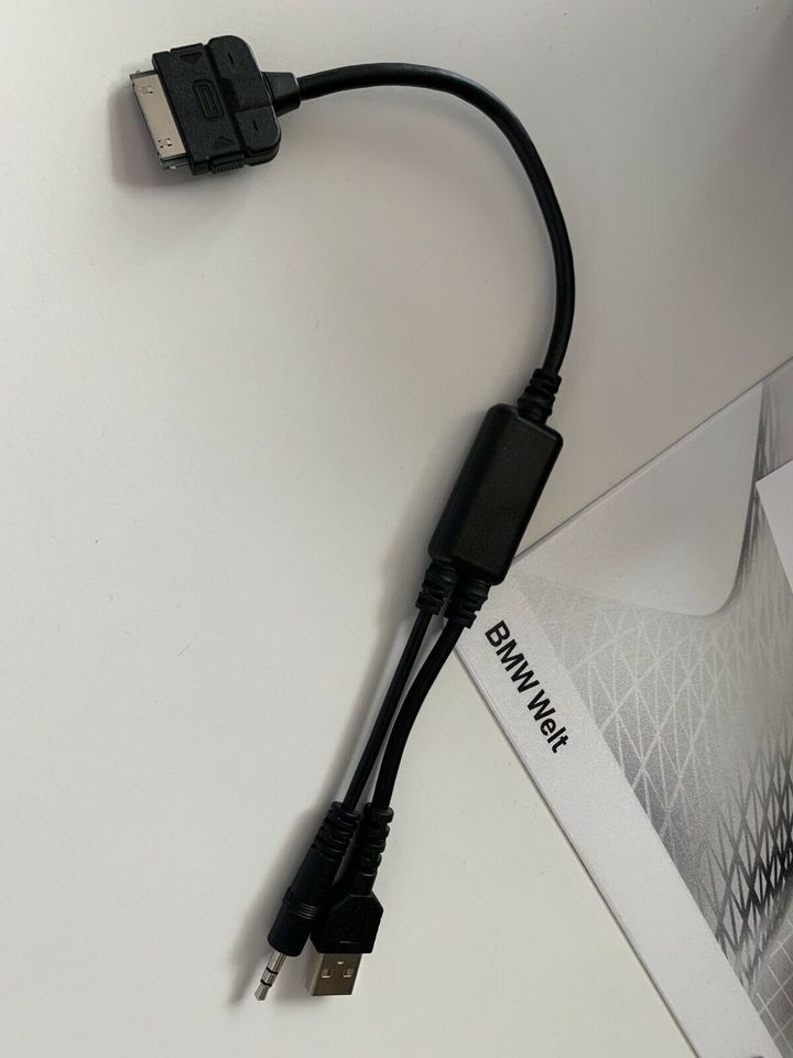 Kabel Original BMW Motorola V USB & Klinkenstecker Telefon BMW in Dingolfing