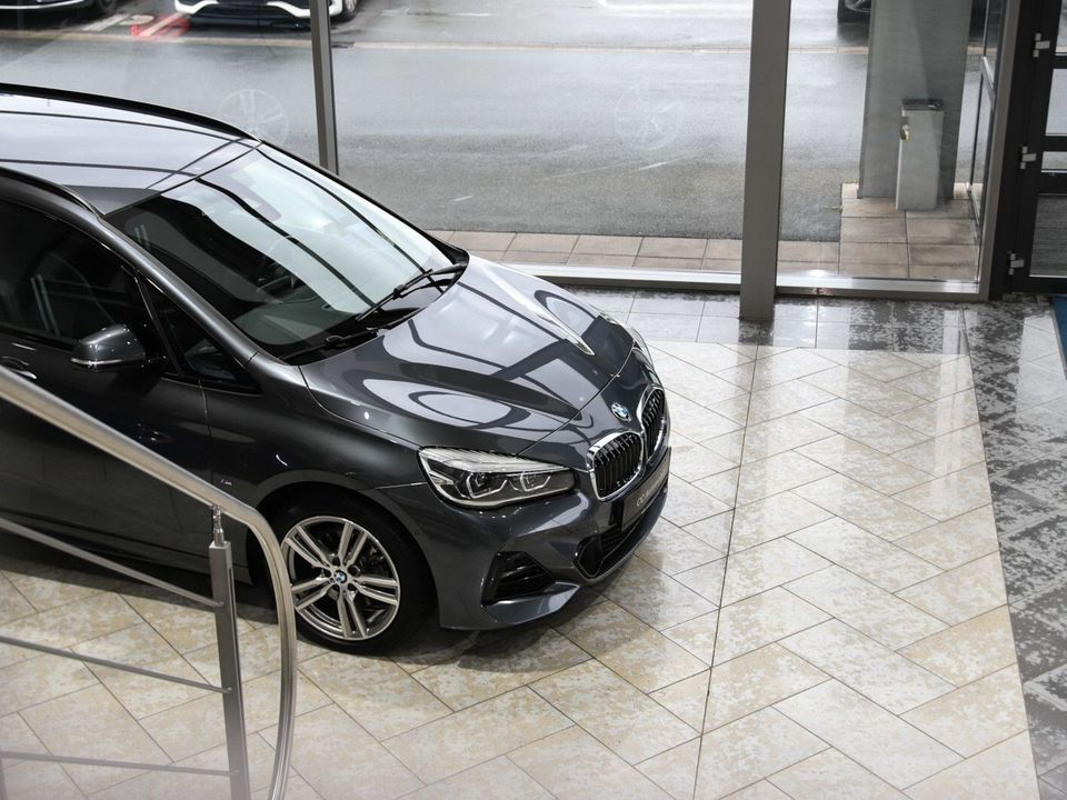 BMW 218 Gran Tourer i M Sport in Fürth