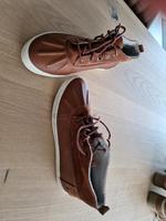 Esprit Sneaker Schuhe in Größe 39 - wie neu Hessen - Friedberg (Hessen) Vorschau