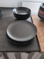 12 graue Teller (flach und tief) von Ikea Dortmund - Marten Vorschau