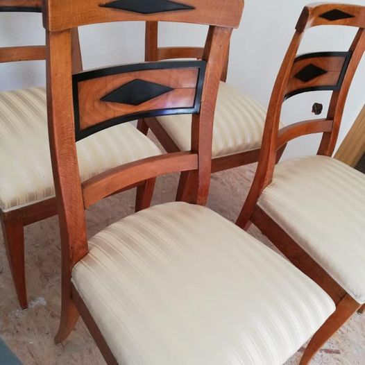 6 Stück Stühle aus dem 19. Jahrhundert in Eisfeld
