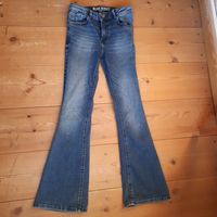 2x Jeans in 146, Mädchen Mecklenburg-Vorpommern - Rubkow Vorschau