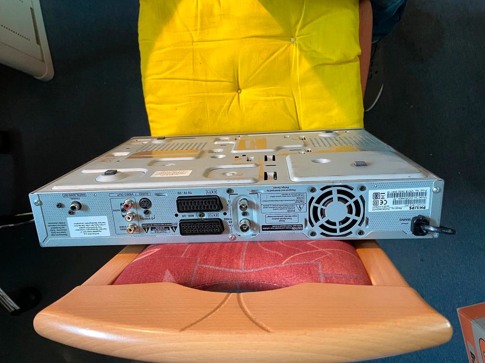 Philips DVD Player mit Festplatte [3249] in Leipzig