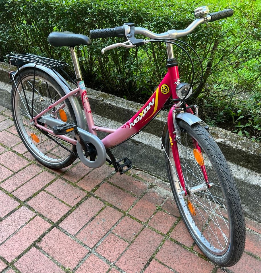 Top Kinder-Fahrrad 24Zoll unplattbare MarathonPlusSchwalbe-Reifen in Berlin