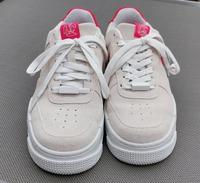 Original Nike Airforce 1 Nubuk Beige/Grau mit dunkel Pink Essen - Essen-Kettwig Vorschau