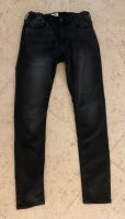 Pepe Jeans Größe 176 / 16 Jahre schwarz Hessen - Bad Homburg Vorschau