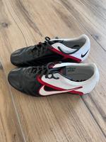 Nike Herren Nockenfußballschuh Bayern - Mintraching Vorschau