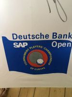 Golfschirm Rarität mit Tourteilnehmer Autogramm Brandenburg - Hohen Neuendorf Vorschau
