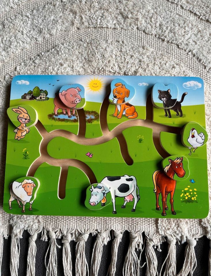 Diverses Kleinkind Spielzeug Holz Autobahn Puzzle bunt Montessori in Forchheim
