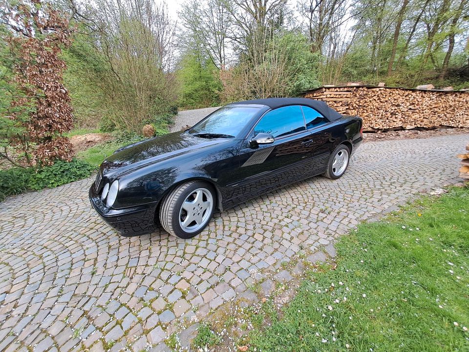 Mercedes CLK 230 Cabrio in Reichshof
