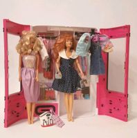 Barbie Tragbarer Kleiderschrank inkl. Kleider, Outfits, 2 Barbies Baden-Württemberg - Appenweier Vorschau