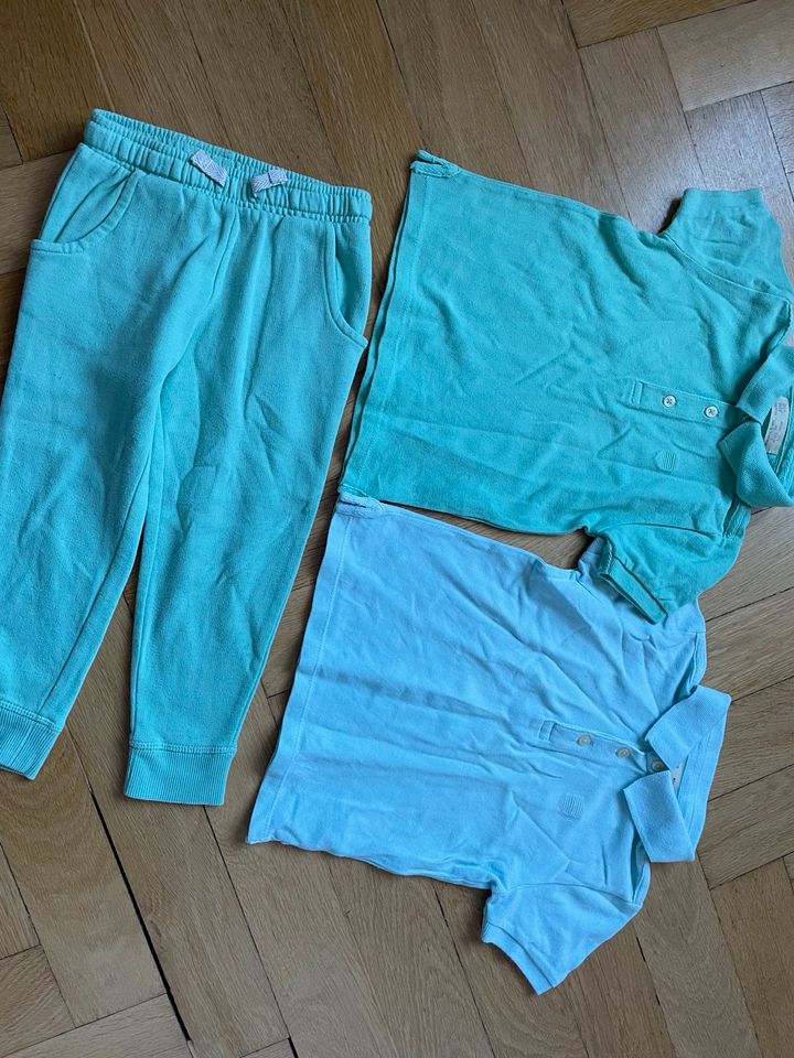 Next Zara 98 104 Mint Hellblau Uni Polohemd T-shirt Jogginghose in Leipzig