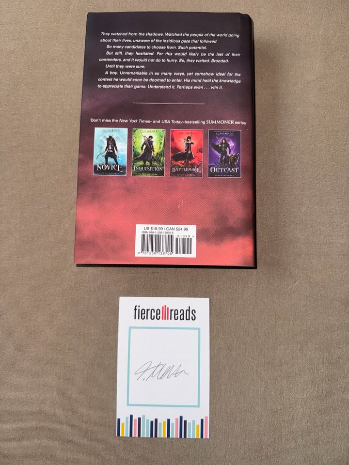 The Chosen  von Taran Matharu mit signiertem Sticker in Pettendorf