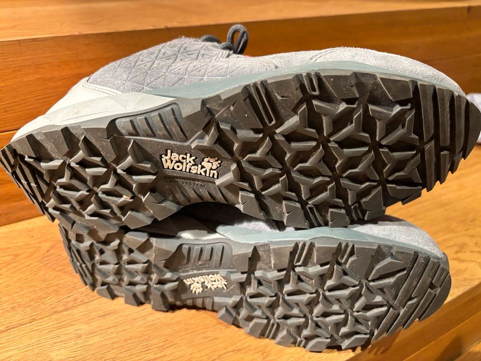 Jack Wolfskin Trekking Schuhe Größe 41 / quasi neu in Alsbach-Hähnlein