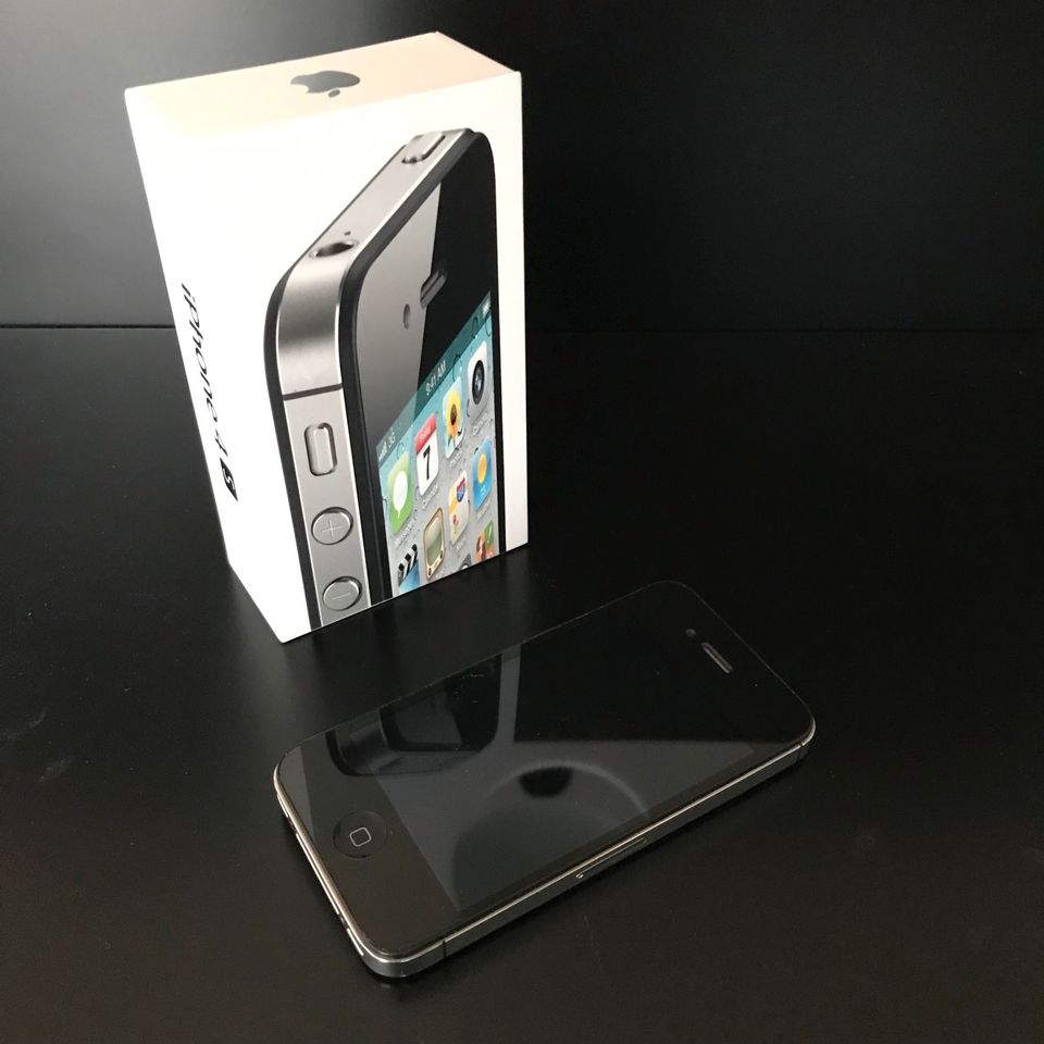 iPhone 4S 16 GB Black (2012) mit OVP, Kopfhörer, Rückseite defekt in  Stuttgart - Botnang | Apple iPhone gebraucht kaufen | eBay Kleinanzeigen  ist jetzt Kleinanzeigen