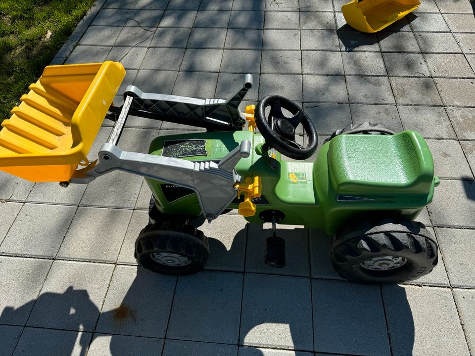 Traktor für Kleinkinder in Zwiesel