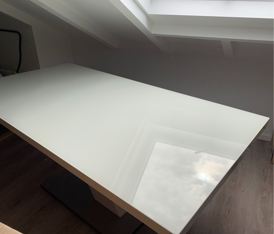 Wohnzimmer Tisch Esstisch mit Acrylglasplatte Design Dekor Glasu in Mainz