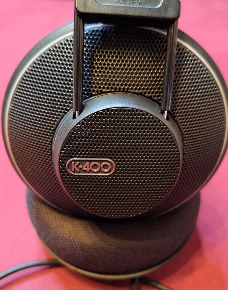 AKG K-400 Overear Kopfhörer mit 3,5 Klinke, Kabel 3m TOP ZUSTAND in Siegburg