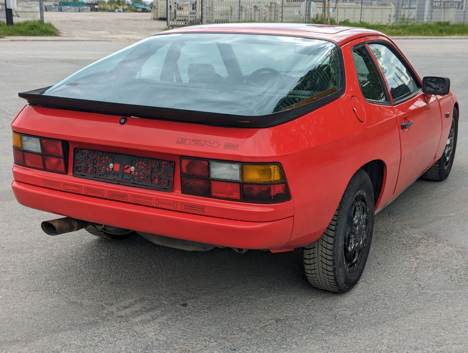 Porsche 924S 2.5 - 160PS - Indischrot - Bastlerobjekt! in Lippstadt