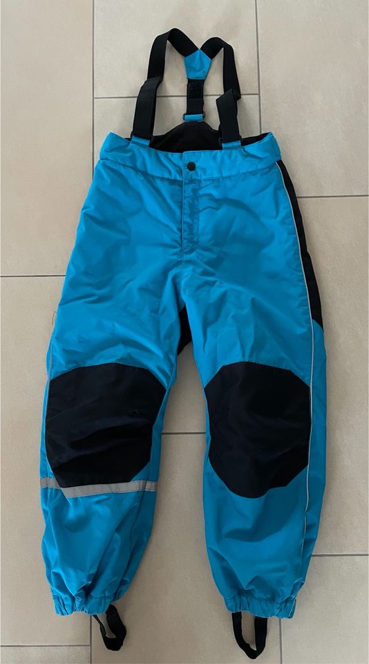 H&M Jungen Schneehose Skilatzhose Latzhose Gr. 122 türkis in Ascheberg