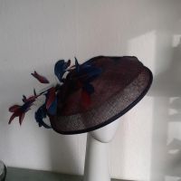 Sommerhut, Strohhut, Fascinator, Hochzeit, Sinamay, Modistin Mitte - Wedding Vorschau