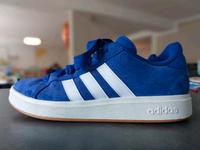 adidas Sneaker Gr. 40 in royalblau *sehr gut* Hessen - Feldatal Vorschau