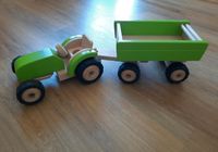 Goki Holz- Traktor mit Anhänger Mecklenburg-Vorpommern - Stralsund Vorschau