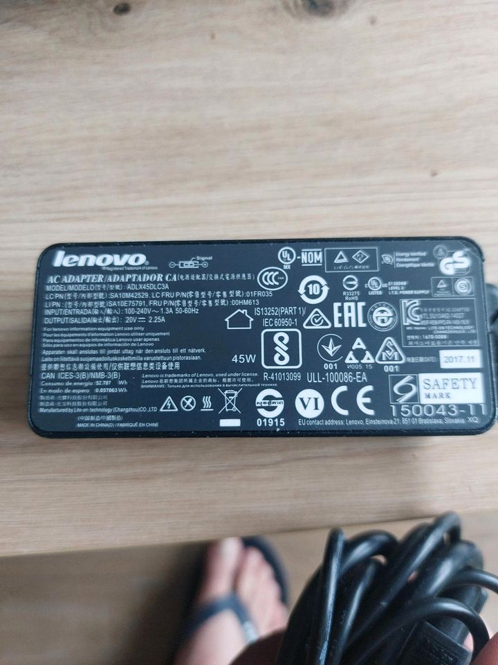 Lenovo Ladekabel/Trafo 45w (kein usb-c) in Augsburg