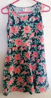 Kleid Sommerkleid Sommer Blumen Gr.146/152 Sachsen - Limbach-Oberfrohna Vorschau