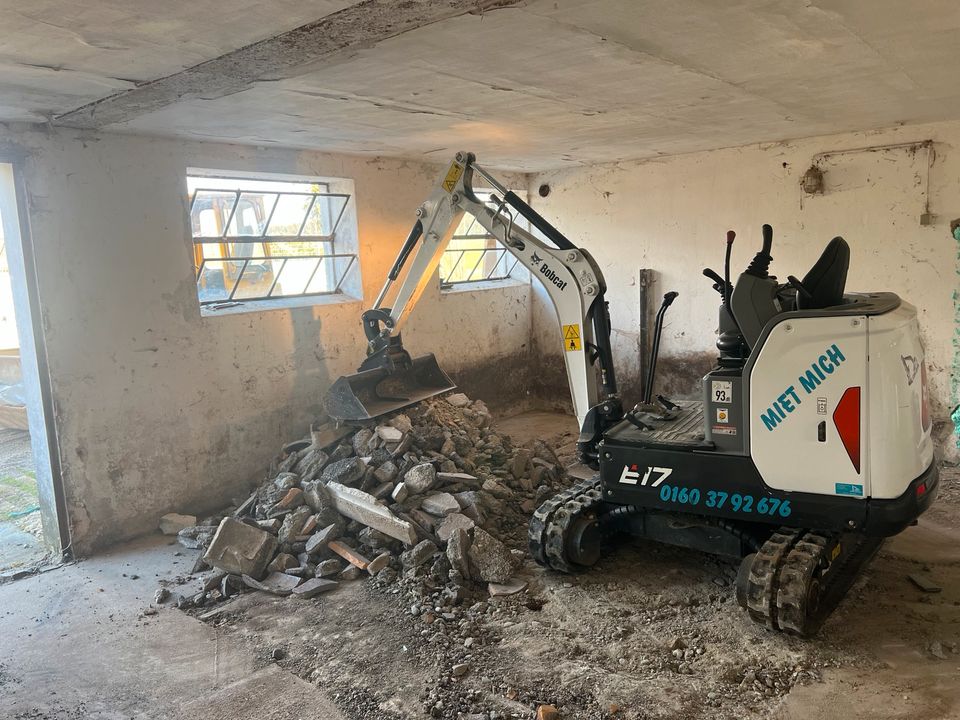 Minibagger Mieten Bobcat E17 in Bachhagel