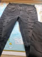 Neue jeans hose  gr.28/32 Nordrhein-Westfalen - Kerpen Vorschau