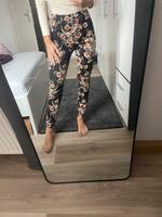 Blumen Chinohose, lockere Stoffhose für den Sommer, elegante Hose Sachsen - Großdubrau Vorschau