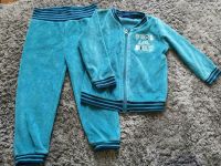 Velour Anzug Gr. 86/92 Hessen - Gründau Vorschau