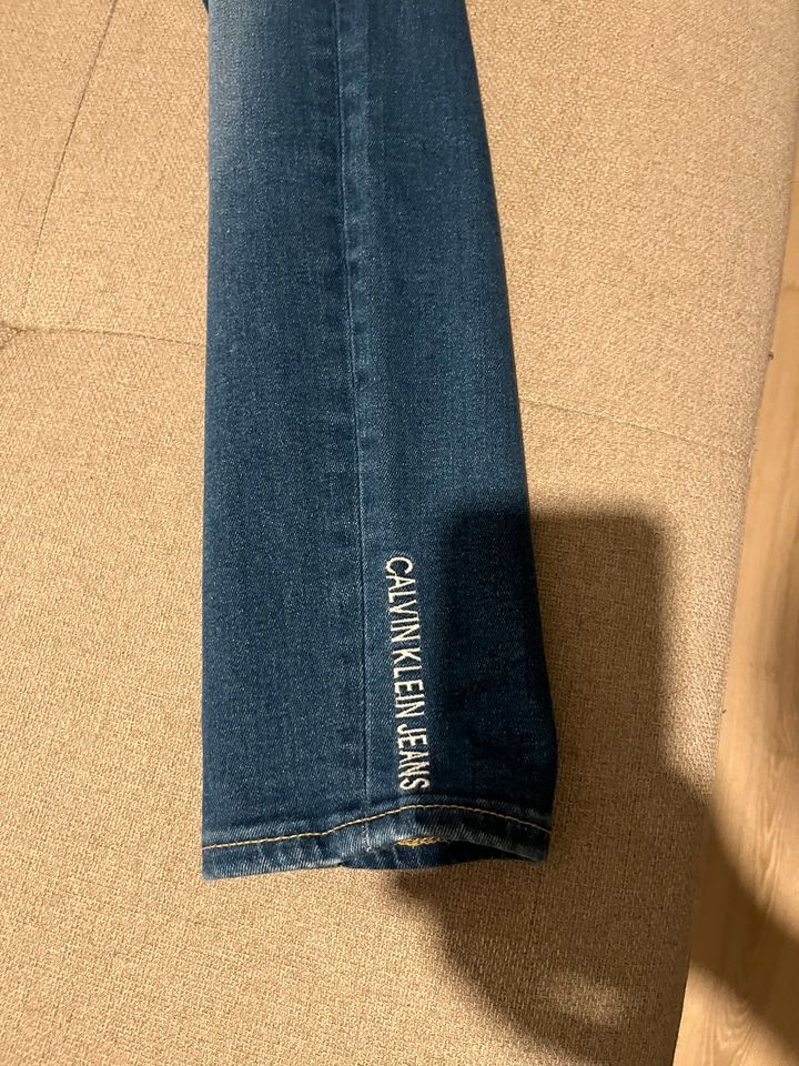 Calvin Klein Hose, W29 in Erfde