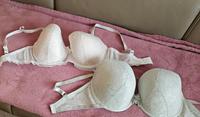 BH's - 1 x in weiß und 1 x zartgrün - Gr. 75 G von hunkemöller Sachsen - Nünchritz Vorschau