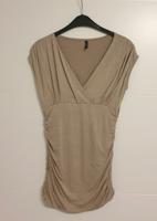 AMISU Gr. XS S Mini- Kleid Longshirt sexy Top beige kurz Raffung Bayern - Röllbach Vorschau