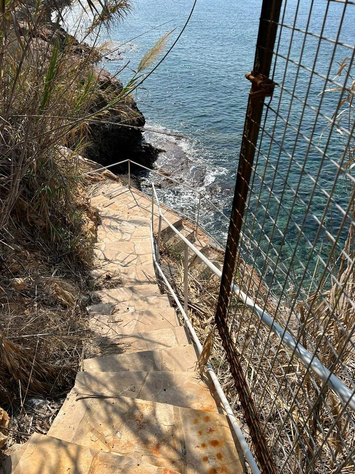 **Unmittelbare Strandlage:** Öffnen Sie Ihre Türen zum goldenen Sandstrand und lassen Sie das Meeresrauschen Ihr ständiger Begleiter sein. Türkei  Alanya in München