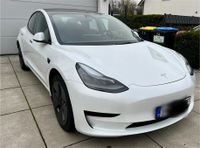 Tesla Model 3 SR+ / weiss / Garantie / 1. Hand Nordrhein-Westfalen - Kerpen Vorschau