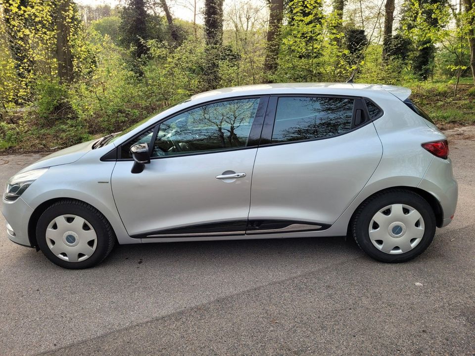 Renault Clio dCi 90 Limited+Keyless Go+Navi+DAB+PDC in Würselen