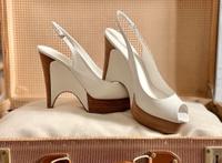 Gucci, High Heel, Plateau, weiß, Karton, 38, Slingback, Peeptoe Nordrhein-Westfalen - Moers Vorschau
