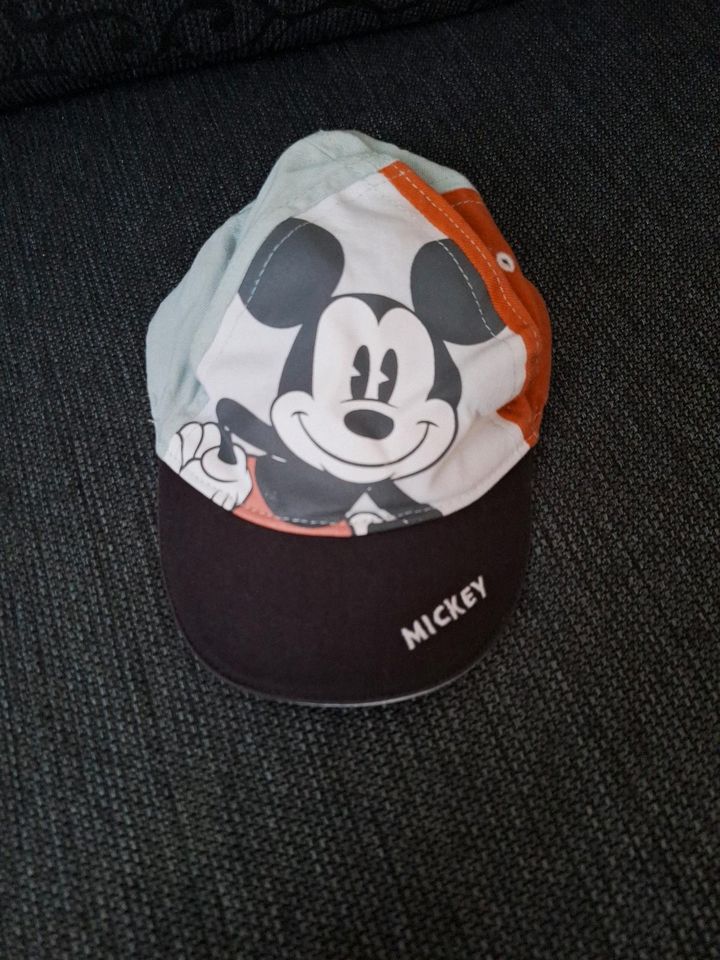 2 Mickey Mouse Cappy, Gr. 74 in Bochum